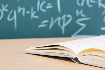 2018年初級會計職稱考試真題及解析匯總(考生回憶版)