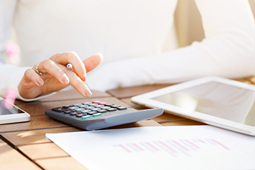 高級(jí)會(huì)計(jì)師證書有什么用？含金量高嗎？