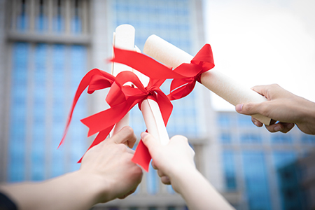 稅務(wù)師職業(yè)資格證書領(lǐng)取條件是什么？