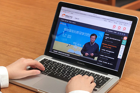 2019年稅務(wù)師補報名入口在哪里？怎樣進行稅務(wù)師補報名？