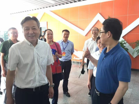 省財(cái)政廳沈磊副廳長(zhǎng)對(duì)我市各項(xiàng)考務(wù)工作給予高度認(rèn)可 省財(cái)政廳沈磊副廳長(zhǎng)對(duì)我市各項(xiàng)考務(wù)工作給予高度認(rèn)可