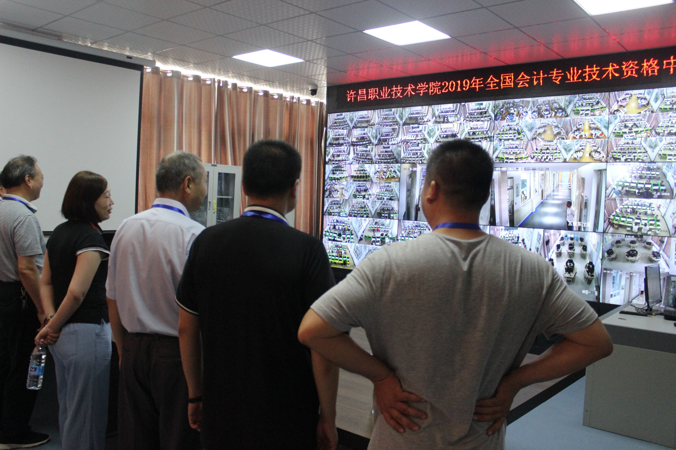 察看考場監(jiān)控 察看考場監(jiān)控